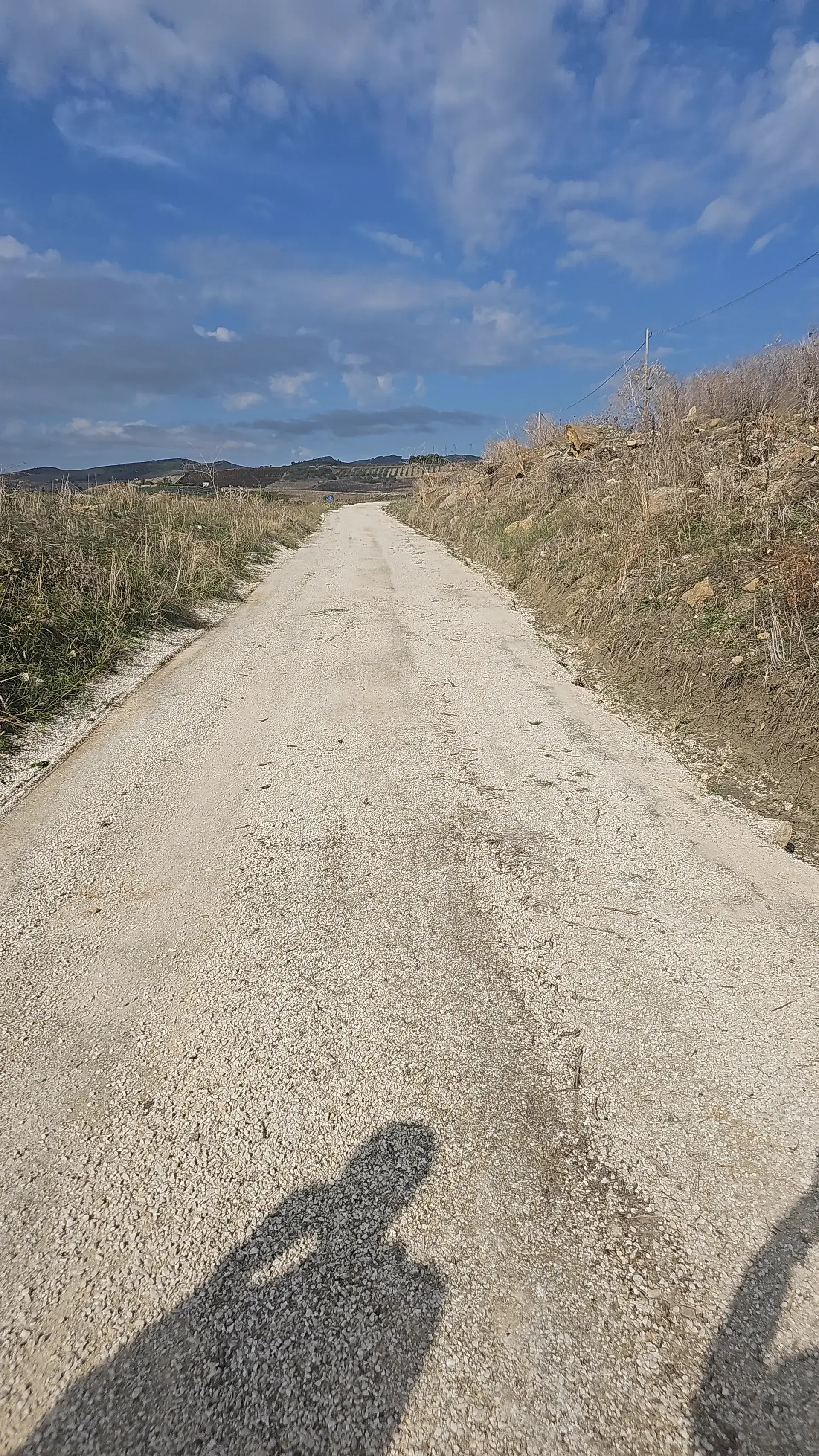 Carril bici pavimento terrizo antes de tratamiento SEI
