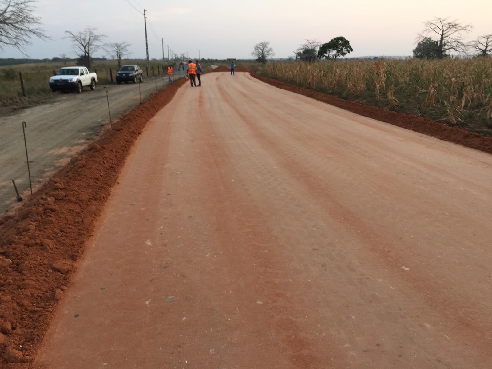 Pavimento terrizo estabilizado in situ Angola África SEI