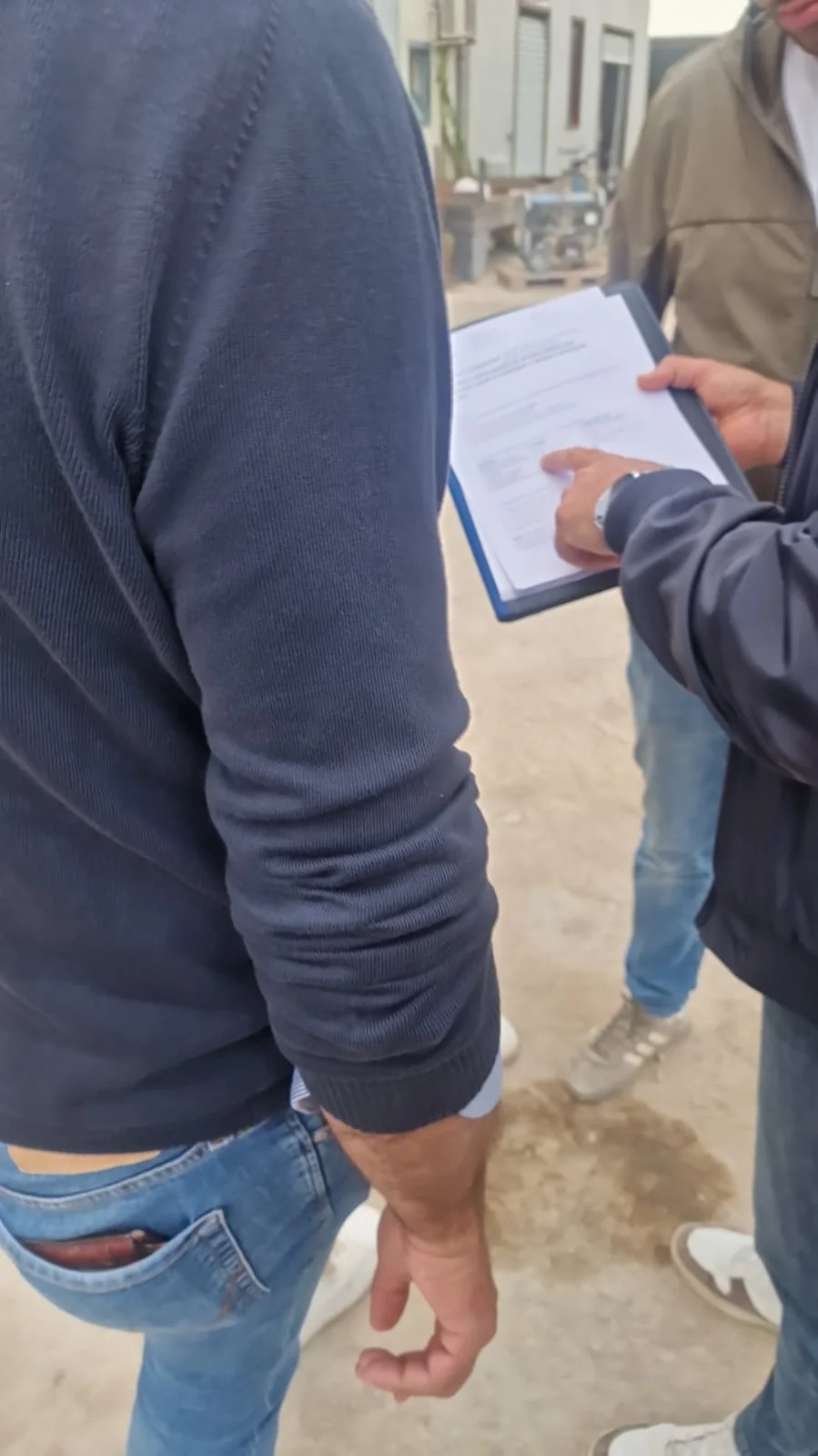 Obra Sicilia — pavimento terrizo estabilizado