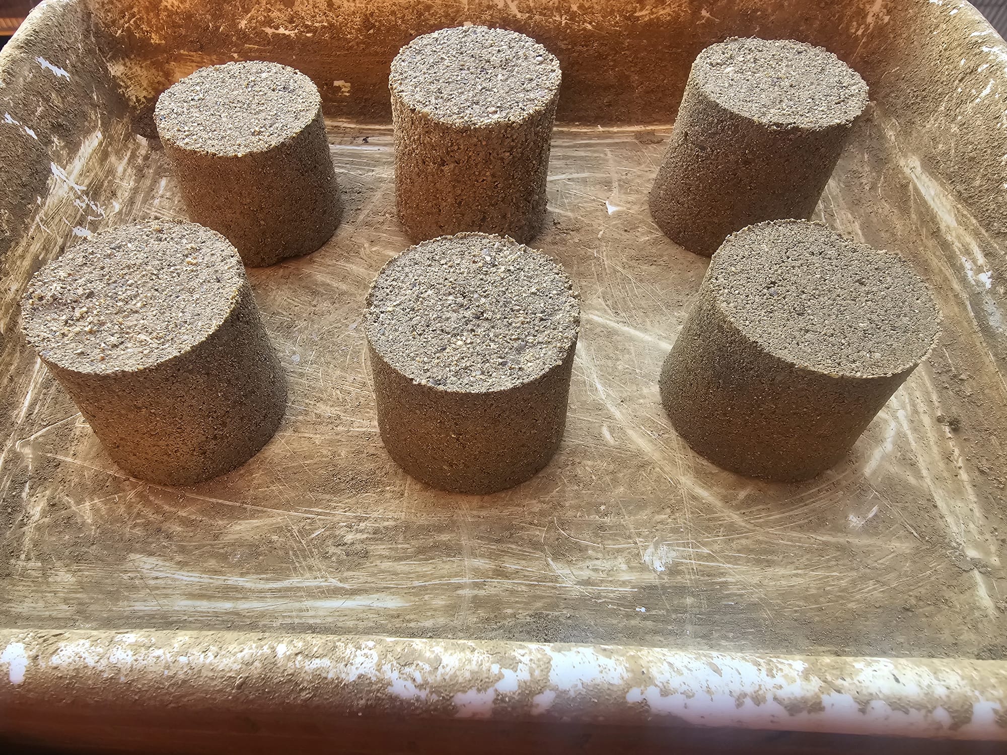 Testigos cilíndricos estabilizados